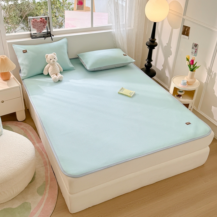 91家纺网 家纺一手货源 找家纺 慕澄家纺 2024新款高克重冰豆豆复合纯色贴标凉席  冰激凌-蓝