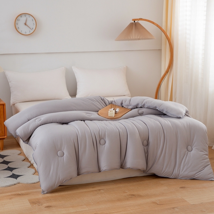 91家纺网 家纺一手货源 找家纺 啊雅家居 2025新款A类针织棉云柔大豆被抗菌被子被芯  银灰色