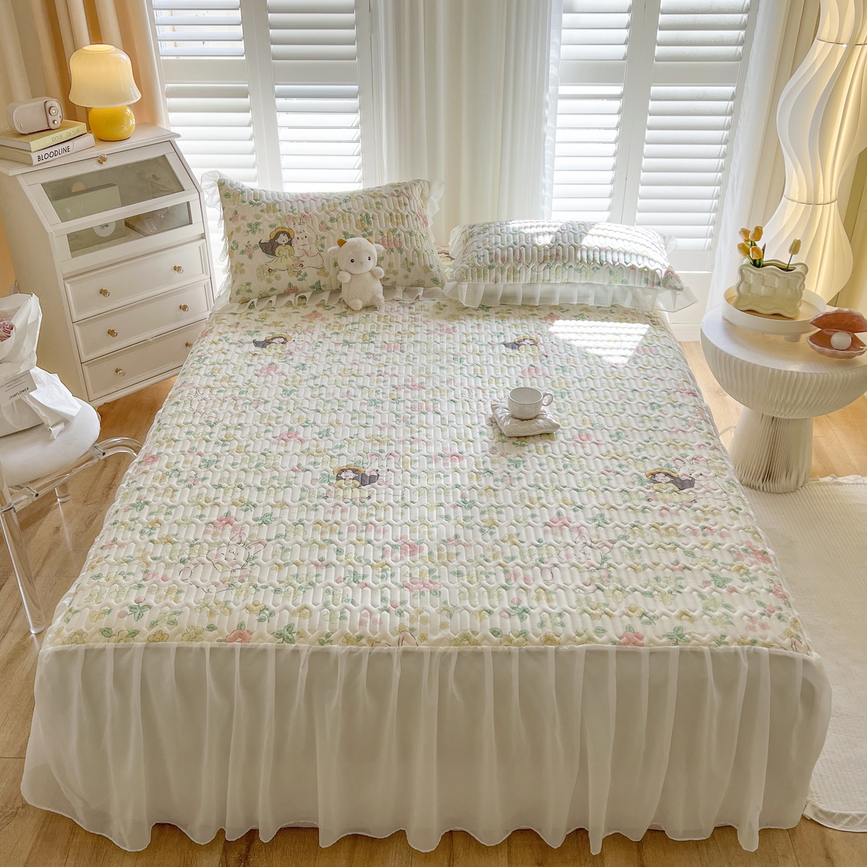 91家纺网 家纺一手货源 找家纺 慕澄家纺 2024新款小版印花床裙款乳胶凉席三件套 床裙款-夏天