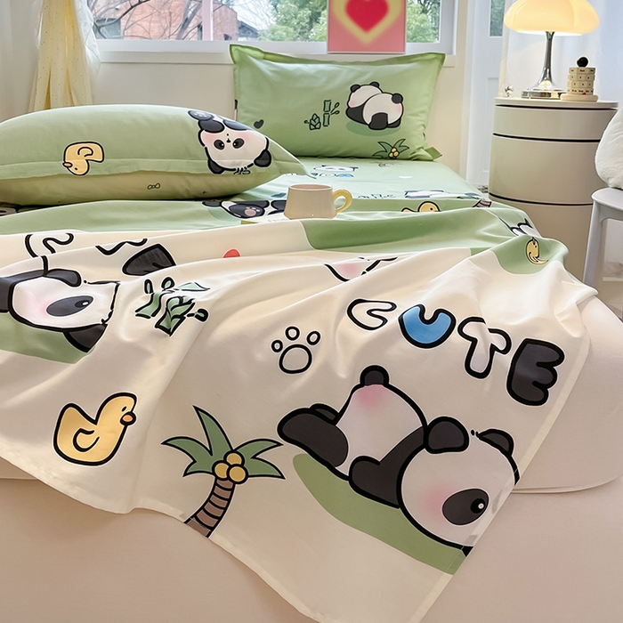 91家纺网 家纺一手货源 找家纺 绵庭家纺 2024新款AB版12868全棉印花单床单 熊猫戏水绿