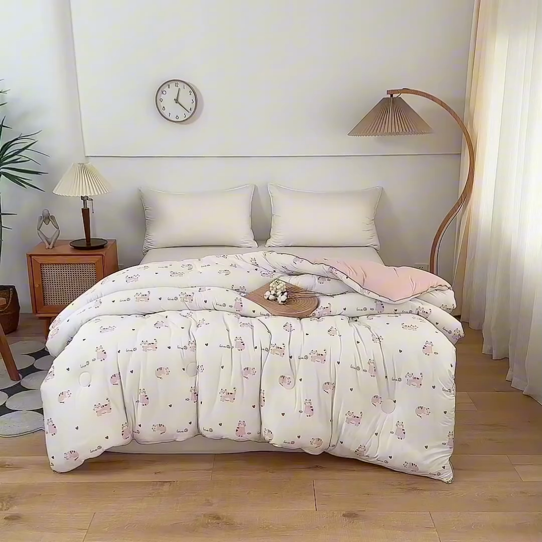 91家纺网 家纺一手货源 找家纺 啊雅家居 2025新款A类针织棉云柔大豆被抗菌被子被芯  小猫咪