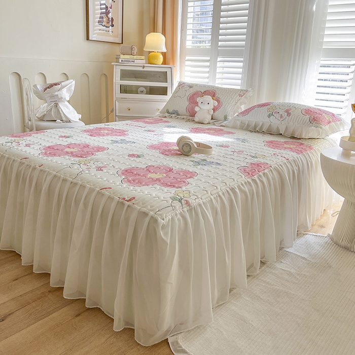 91家纺网 家纺一手货源 找家纺 慕澄家纺 2024新款小版印花床裙款乳胶凉席三件套 床裙款-心花怒放