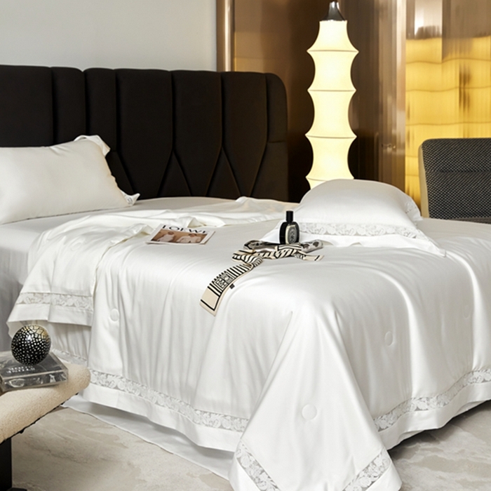 91家纺网 家纺一手货源 找家纺 榻尚家居 2024新款天丝棉镂空夏被四件套-云绡系列 云绡-珍珠白天丝棉夏被四件套