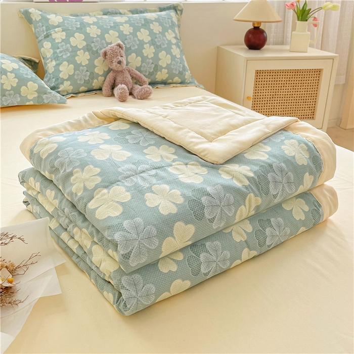 91家纺网 家纺一手货源 找家纺 梵克保罗 2024新款春夏水洗棉麻双层纱夏被四件套 四叶草