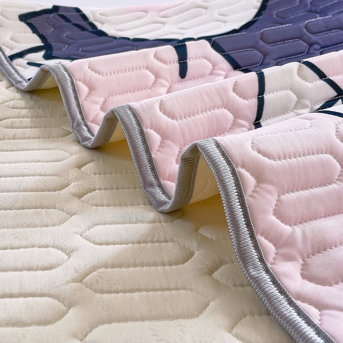 91家纺网 家纺一手货源 找家纺 蘭菲家纺 2024新款大版三丽鸥卡通凉席 粉巴库