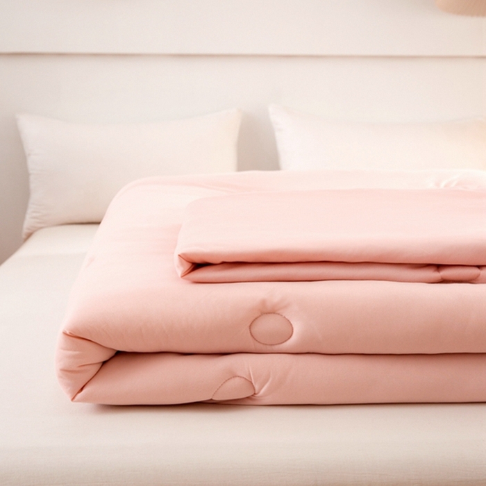 91家纺网 家纺一手货源 找家纺 啊雅家居 2025新款A类针织棉云柔大豆被抗菌被子被芯  公主粉