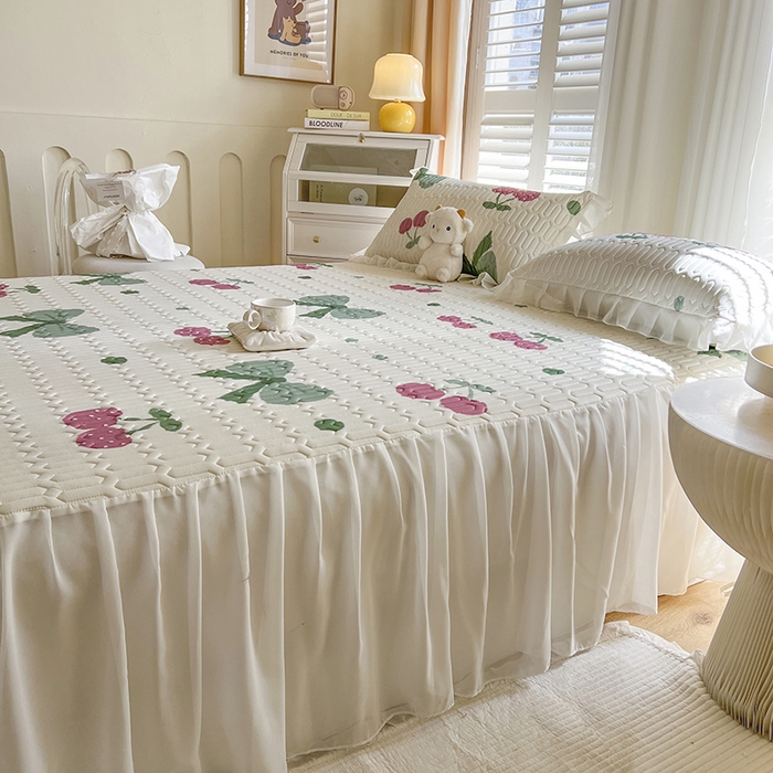 91家纺网 家纺一手货源 找家纺 慕澄家纺 2024新款小版印花床裙款乳胶凉席三件套 床裙款-粉樱桃