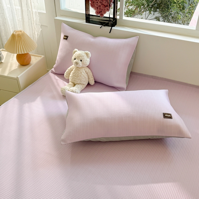 91家纺网 家纺一手货源 找家纺 慕澄家纺 2024新款高克重冰豆豆复合纯色贴标凉席  冰激凌-紫