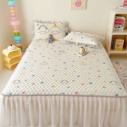 91家纺网 家纺一手货源 找家纺 （总）柒月家居 2024新款奶油风大版凉感丝床裙款乳胶席