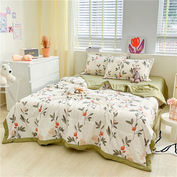 91家纺网 家纺一手货源 找家纺 梵克保罗 2024新款春夏水洗棉麻双层纱夏被四件套 乔凝