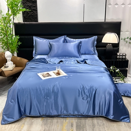 91家纺网 家纺一手货源 找家纺 新18 经年2025年 夏季丝绸真丝手感水洗真丝夏被四件套 夏被-藏蓝