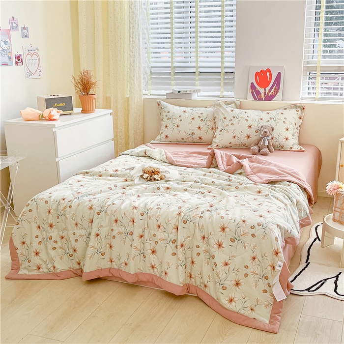 91家纺网 家纺一手货源 找家纺 梵克保罗 2024新款春夏水洗棉麻双层纱夏被四件套 花样甜心