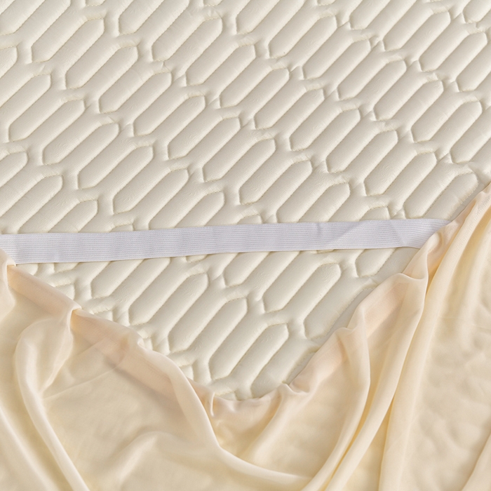 91家纺网 家纺一手货源 找家纺 诺梵家纺 2024新款0.5凉感丝乳胶凉席床裙款三件套 淡奶黄