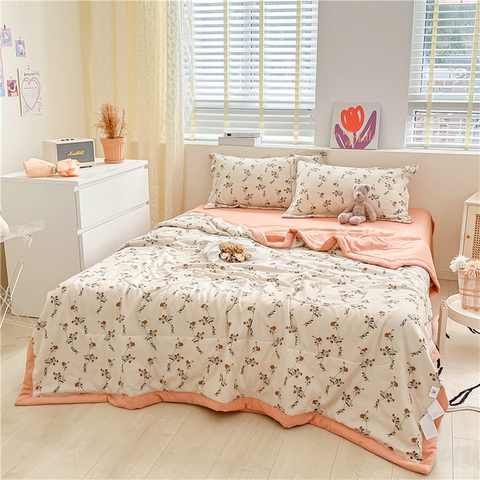 91家纺网 家纺一手货源 找家纺 梵克保罗 2024新款春夏水洗棉麻双层纱夏被四件套 小米果