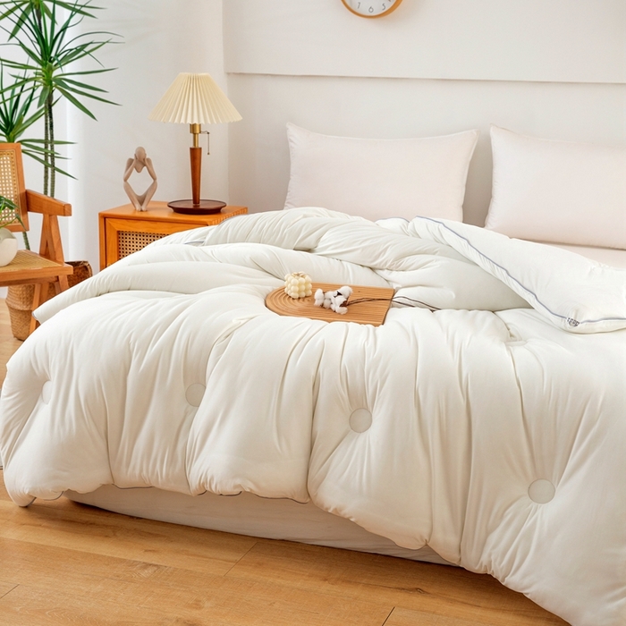 91家纺网 家纺一手货源 找家纺 啊雅家居 2025新款A类针织棉云柔大豆被抗菌被子被芯  米白色