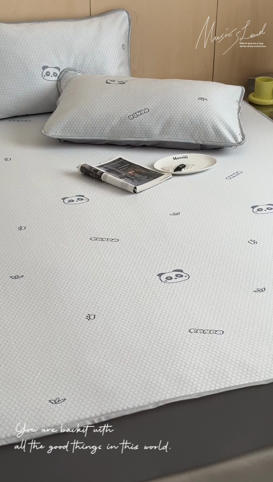 91家纺网 家纺一手货源 找家纺 顾里家纺 新款冰豆豆立体提花软席床笠款 小熊猫蓝