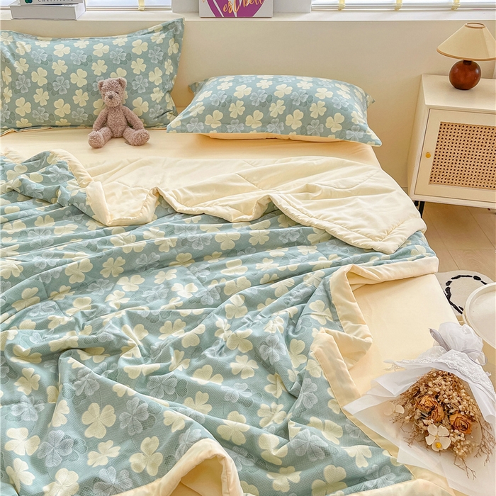 91家纺网 家纺一手货源 找家纺 梵克保罗 2024新款春夏水洗棉麻双层纱夏被四件套 四叶草