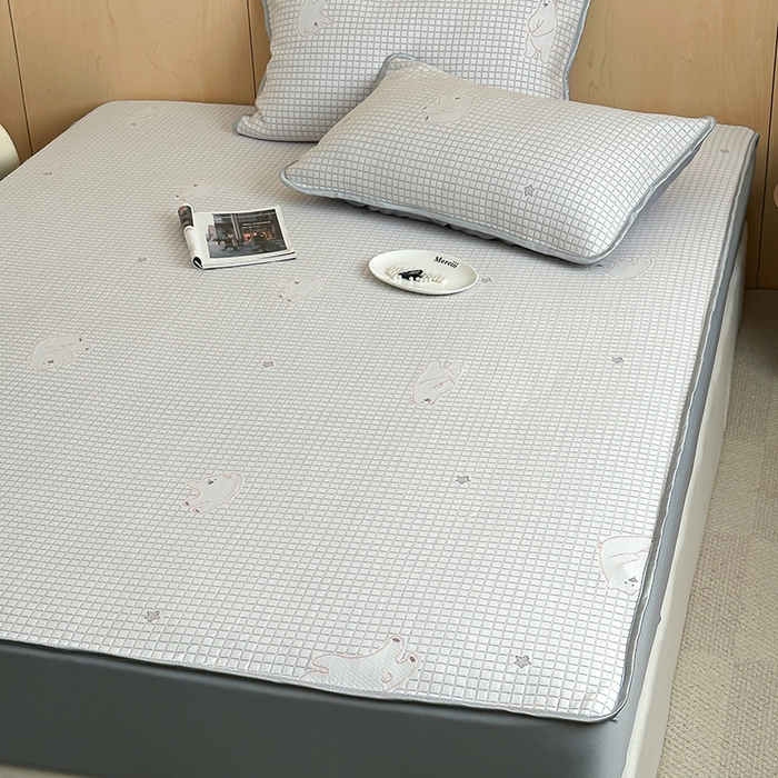 91家纺网 家纺一手货源 找家纺 顾里家纺 新款冰豆豆立体提花软席床笠款 北极熊紫