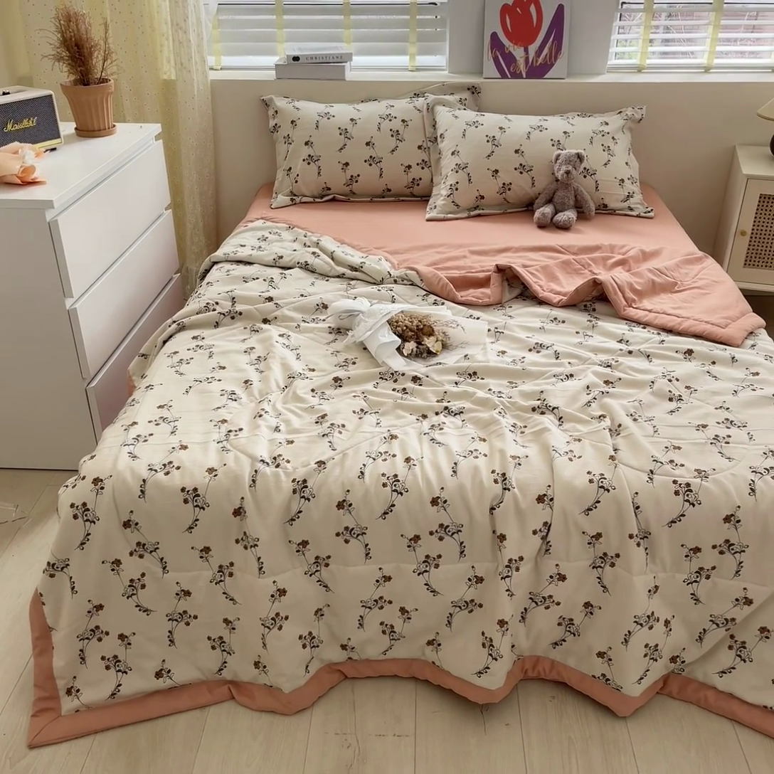 91家纺网 家纺一手货源 找家纺 梵克保罗 2024新款春夏水洗棉麻双层纱夏被四件套 小米果