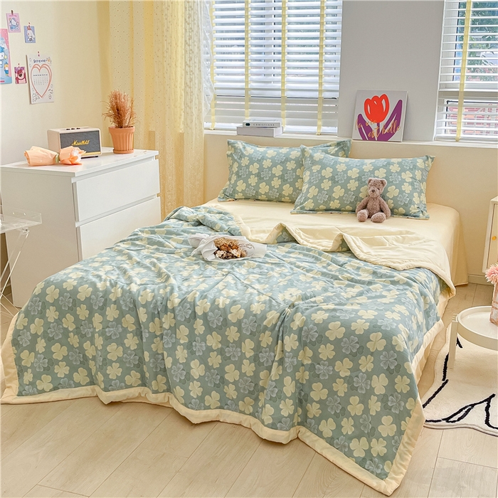 91家纺网 家纺一手货源 找家纺 梵克保罗 2024新款春夏水洗棉麻双层纱夏被四件套 四叶草