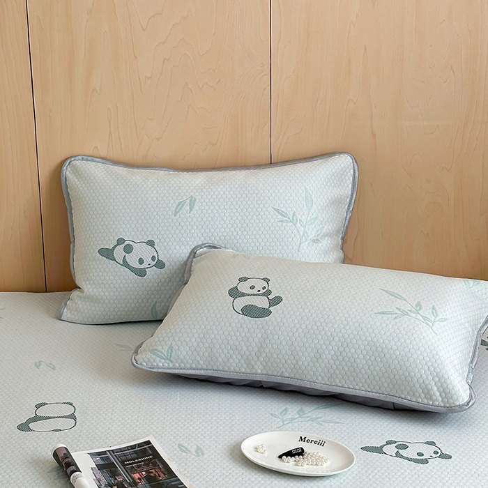 91家纺网 家纺一手货源 找家纺 顾里家纺 新款冰豆豆立体提花软席床笠款 国宝熊猫绿