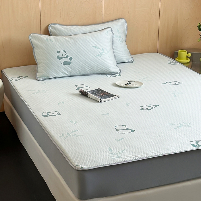 91家纺网 家纺一手货源 找家纺 顾里家纺 新款冰豆豆立体提花软席床笠款 国宝熊猫绿