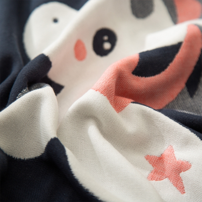 91家纺网 家纺一手货源 找家纺 朴尔家纺-毛巾被 2024新款卡通风格全棉四层纱布枕巾 飞马-藏青