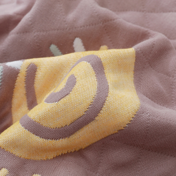 91家纺网 家纺一手货源 找家纺 朴尔家纺 2024新款柔棉卡漫风系列三层纱布枕巾 52*78cm一对 棒棒糖咖