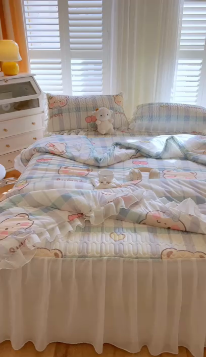 91家纺网 家纺一手货源 找家纺 慕澄家纺 2024新款小版印花床裙款乳胶凉席三件套 床裙款-格子熊