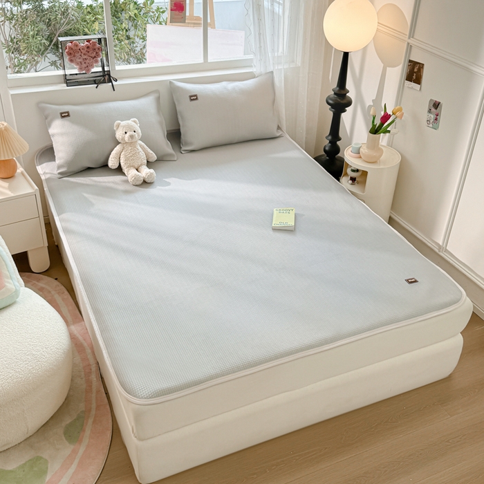 91家纺网 家纺一手货源 找家纺 慕澄家纺 2024新款高克重冰豆豆复合纯色贴标凉席  冰激凌-灰