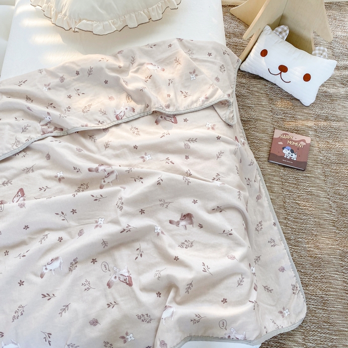 91家纺网 家纺一手货源 找家纺 潮邦 2025新款全棉双层纱多功能盖毯 背包兔