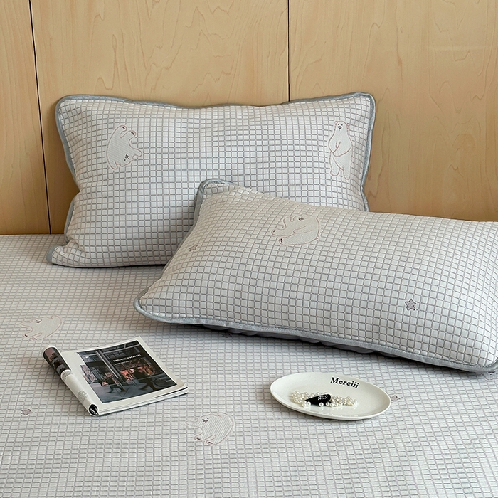 91家纺网 家纺一手货源 找家纺 顾里家纺 新款冰豆豆立体提花软席床笠款 北极熊紫