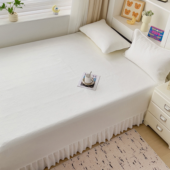 91家纺网 家纺一手货源 找家纺 羽爱2024新款A类全棉纯色榻榻米床盖 奶白