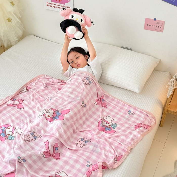 91家纺网 家纺一手货源 找家纺 星期八 2024新款舒适亲肤三丽鸥婴儿裸睡级凉感毯 格子美乐蒂