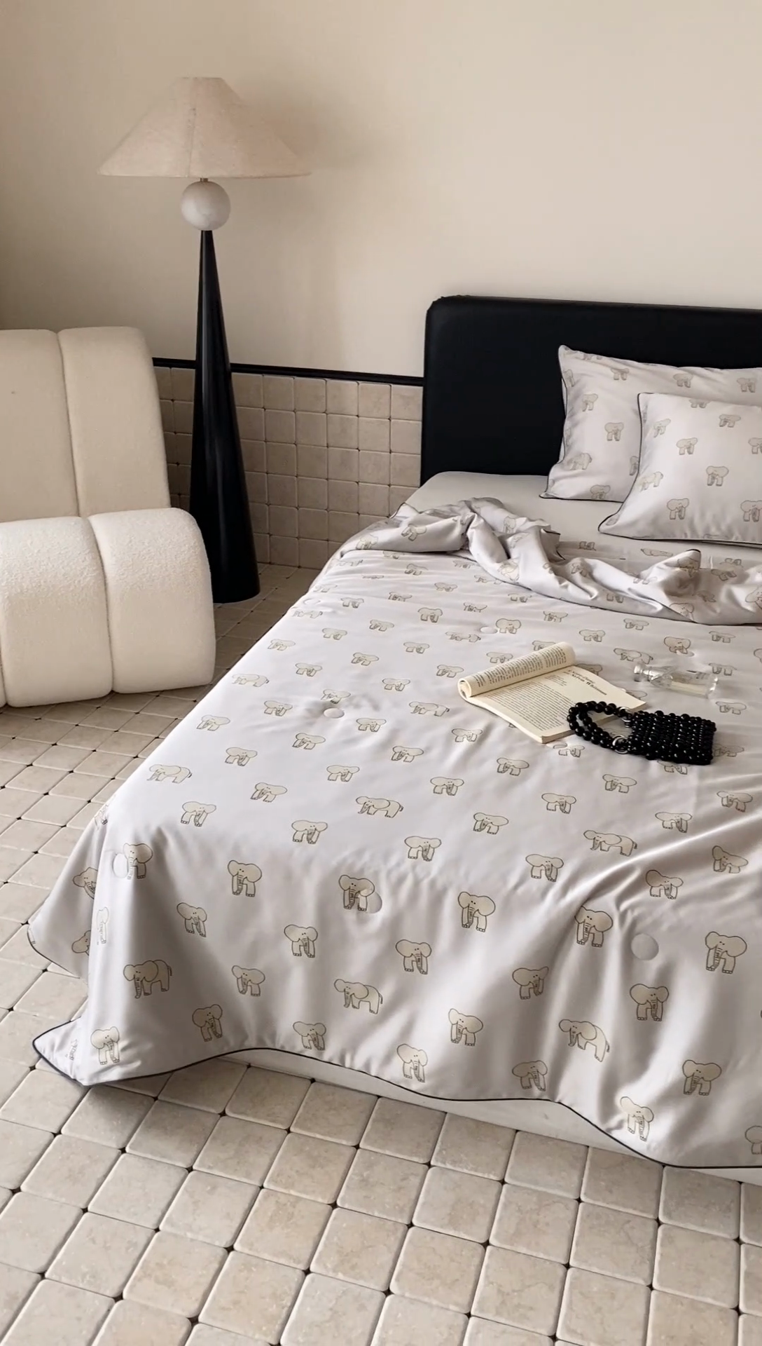 91家纺网 家纺一手货源 找家纺 汇庭 2024新款雅棉天丝可机洗夏被棚拍 多多象灰