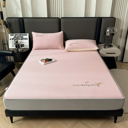 91家纺网 家纺一手货源 找家纺 （总）恒爱家纺 2024新款A类精致刺绣凉豆豆床笠款凉席