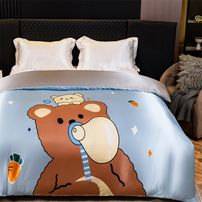 91家纺网 家纺一手货源 找家纺 2025年新款大版冰丝被套 抱抱熊-大版冰丝被套