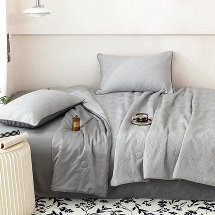 倾慕2024新款浮雕提花夏被 银杏-灰