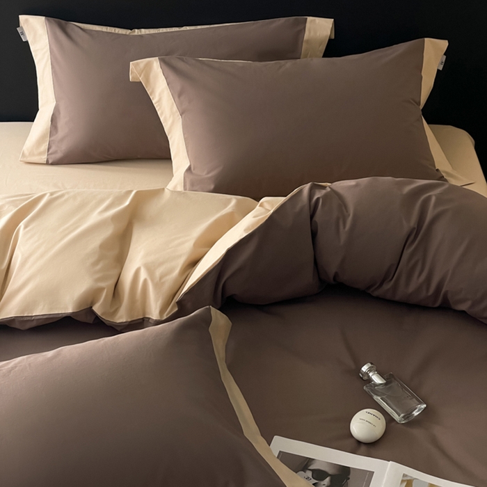 91家纺网 家纺一手货源 找家纺 金麦家纺 2024新款A类全棉水洗棉礼盒装纯色双拼系列四件套 太妃咖-香槟