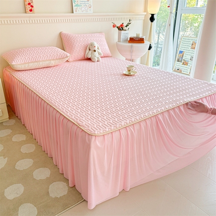 91家纺网 家纺一手货源 找家纺 （总）湘之帛 2024新款凉感丝乳胶床裙三件套