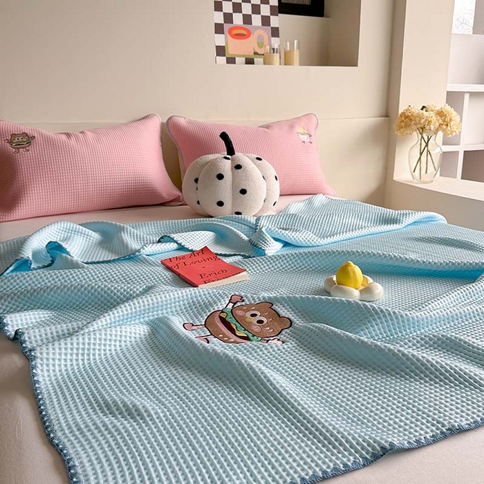 91家纺网 家纺一手货源 找家纺 柚子YOUTH 2024新款双面华夫格盖毯空调毯 疯狂星期四