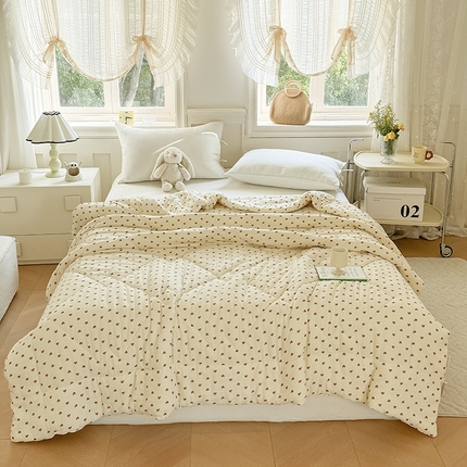 91家纺网 家纺一手货源 找家纺 被窝家纺 2024新款全棉双层皱皱纱棉花被 小爱心