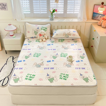 91家纺网 家纺一手货源 找家纺 寐居 2024新款时尚印花凉感丝乳胶凉席三件套 酷仔汪