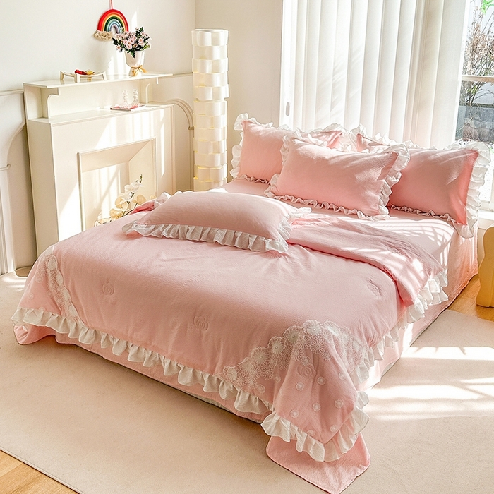 91家纺网 家纺一手货源 找家纺 唐人居 2025新款韩版花边泡泡纱夏被四件套--简爱  简爱 玉