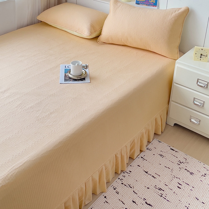 91家纺网 家纺一手货源 找家纺 羽爱2024新款A类全棉纯色榻榻米床盖 米驼