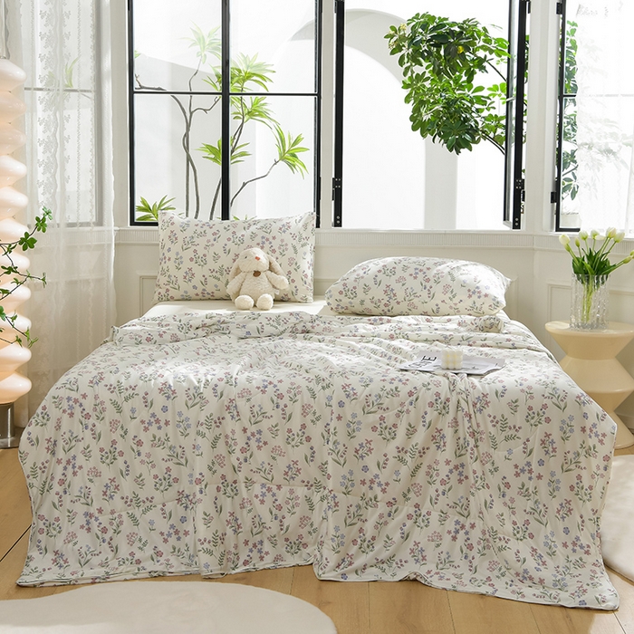 91家纺网 家纺一手货源 找家纺 圣楚家纺  2024新款A类针织棉印花夏被夏凉被空调被 春色幽香