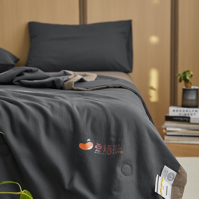 91家纺网 家纺一手货源 找家纺 梦享生活家居 2024新款A类双层纱全棉提花大豆夏被 高级灰