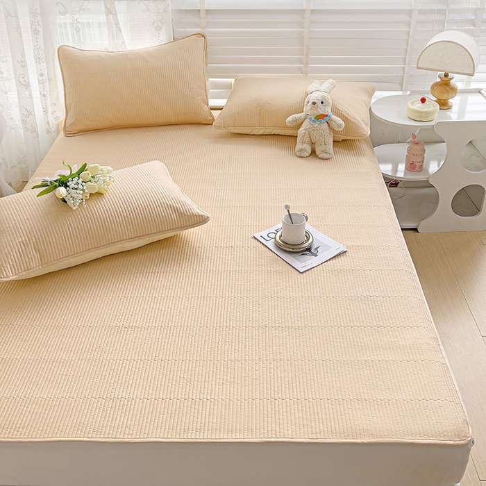 91家纺网 家纺一手货源 找家纺 羽爱2024新款全棉直角纯色床盖床垫 米驼