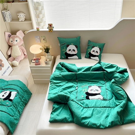 铭宣家居 2024新款贴布绣＋重工刺绣多功能抱枕被系列 胖墩熊猫 胖墩熊猫-墨绿色