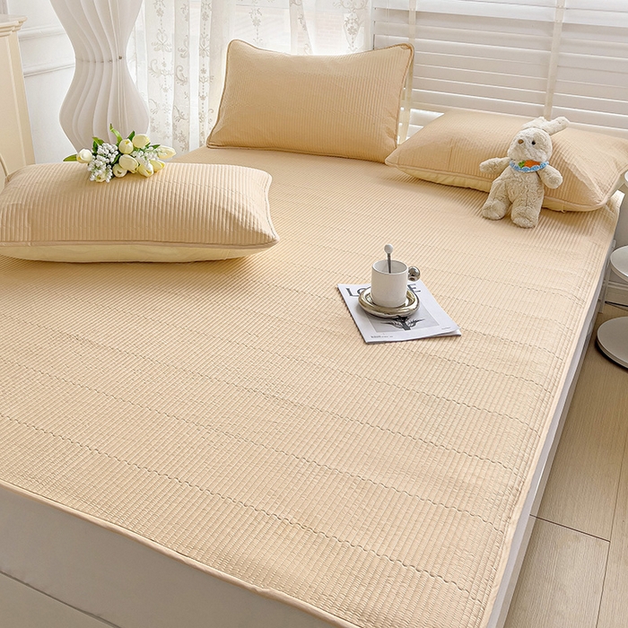 91家纺网 家纺一手货源 找家纺 羽爱2024新款全棉直角纯色床盖床垫 米驼